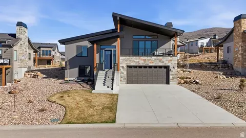 4788 E Paddleford Dr, Eden, UT 84310