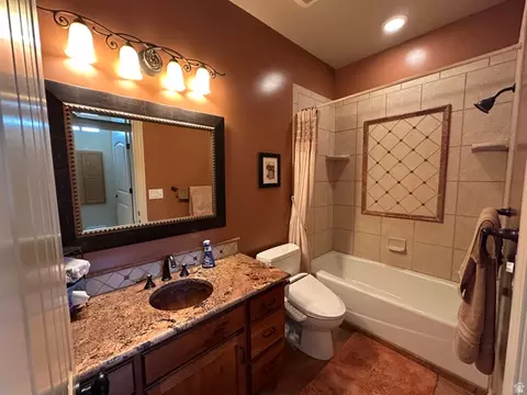 Bath - 395 S 200 E, Willard, UT 84340 photo 6 of 9