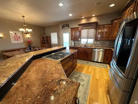 Kitchen - 395 S 200 E, Willard, UT 84340 photo 7 of 13