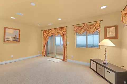 Bedroom - 395 S 200 E, Willard, UT 84340 photo 7 of 9