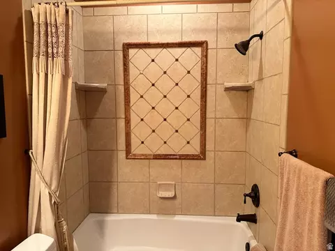 Bath - 395 S 200 E, Willard, UT 84340 photo 8 of 9