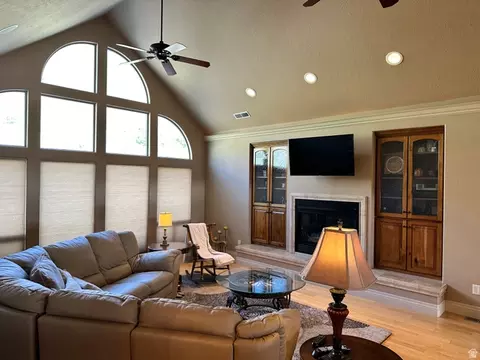 Living - 395 S 200 E, Willard, UT 84340 photo 3 of 5