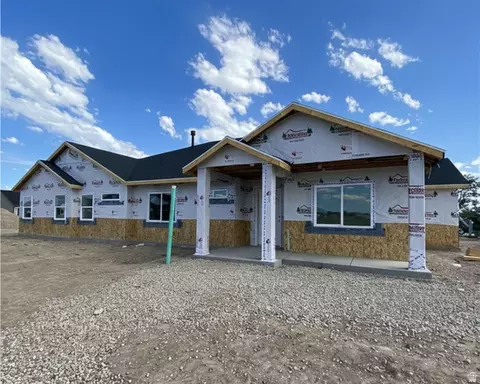 2745 W 2495 S #212, Syracuse, UT 84075