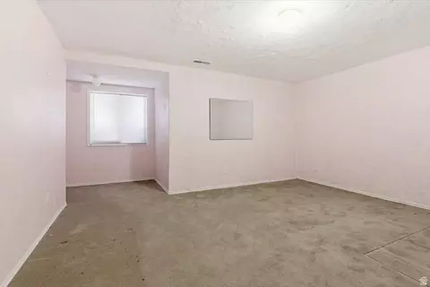 Bedroom - 881 S 1200 E, Preston, ID 83263 photo 3 of 3