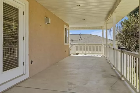 Exterior - 881 S 1200 E, Preston, ID 83263 photo 2 of 7