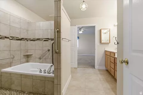 Bath - 881 S 1200 E, Preston, ID 83263 photo 2 of 5
