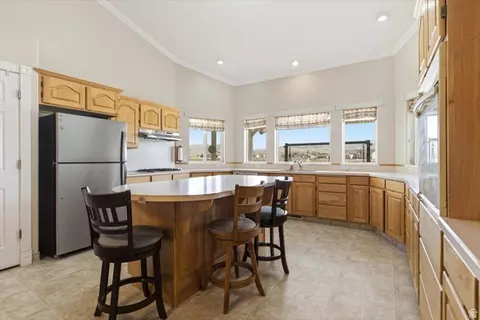 Kitchen - 881 S 1200 E, Preston, ID 83263 photo 1 of 2