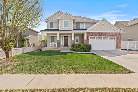 Exterior - 2034 E 800 S, Spanish Fork, UT 84660 photo 2 of 6