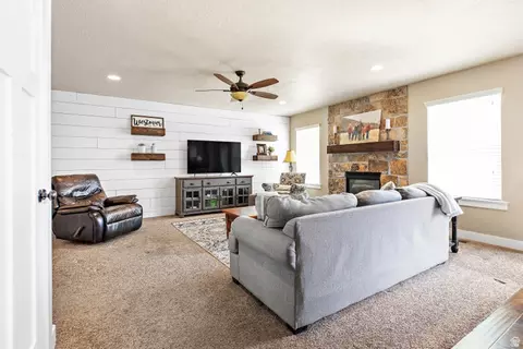 Living - 2034 E 800 S, Spanish Fork, UT 84660 photo 4 of 4