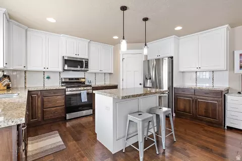 Kitchen - 2034 E 800 S, Spanish Fork, UT 84660 photo 2 of 2