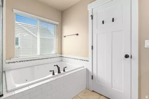 Bath - 2034 E 800 S, Spanish Fork, UT 84660 photo 2 of 4