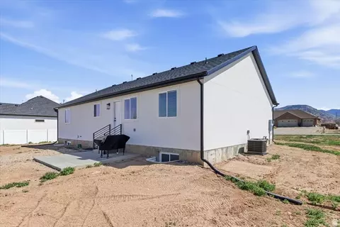 Exterior - 161 N 200 W, Levan, UT 84639 photo 9 of 13