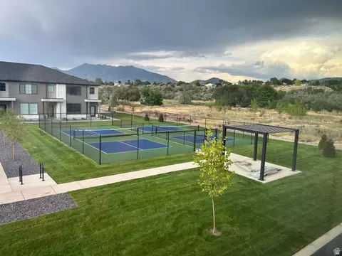 Exterior - 946 S 280 E #211, Spanish Fork, UT 84660 photo 5 of 5