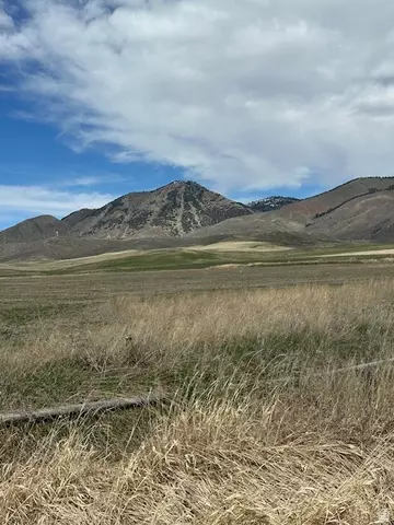 1 E Joes Gap Rd #1, Montpelier, ID 83254