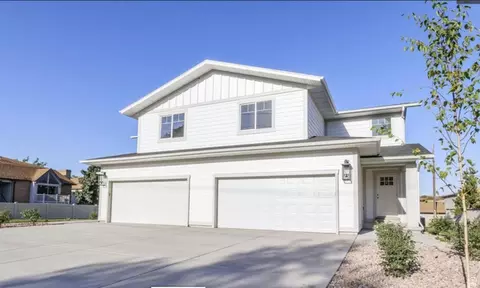 Exterior - 1350 S 200 W, Bountiful, UT 84010 photo 2 of 6