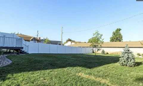 Exterior - 1350 S 200 W, Bountiful, UT 84010 photo 6 of 6