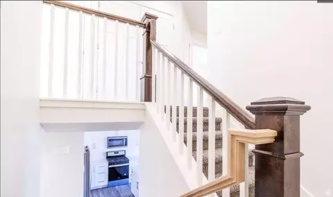 Entry Way - 1350 S 200 W, Bountiful, UT 84010 photo 2 of 2