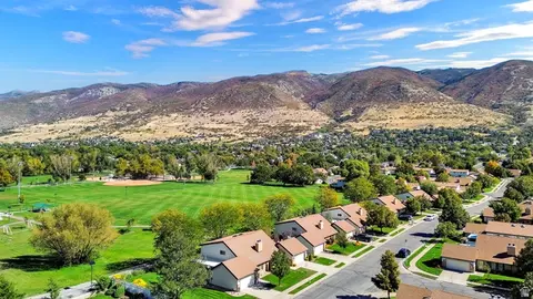 View/Area - 732 W 1175 N, Centerville, UT 84014 photo 3 of 4