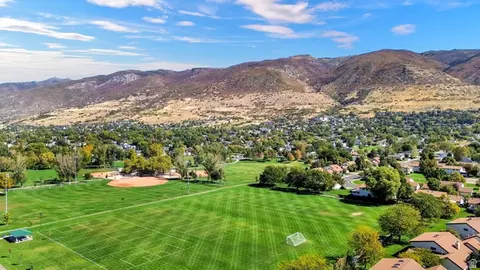 View/Area - 732 W 1175 N, Centerville, UT 84014 photo 2 of 4