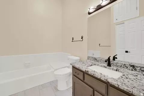 Bath - 732 W 1175 N, Centerville, UT 84014 photo 2 of 2