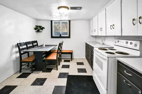 Kitchen - 60 E 200 N, Monroe, UT 84754 photo 3 of 3