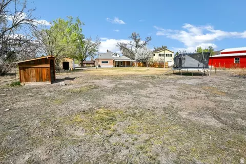 Exterior - 60 E 200 N, Monroe, UT 84754 photo 9 of 11