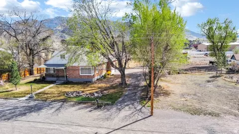 View/Area - 60 E 200 N, Monroe, UT 84754 photo 1 of 7