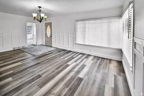 Living - 60 E 200 N, Monroe, UT 84754 photo 2 of 5