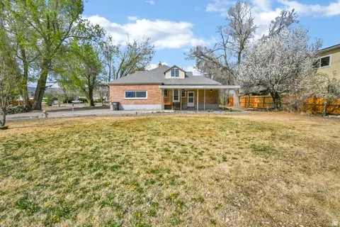 Exterior - 60 E 200 N, Monroe, UT 84754 photo 4 of 11