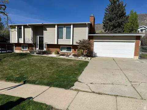 243 Balsam Dr, Centerville, UT 84014