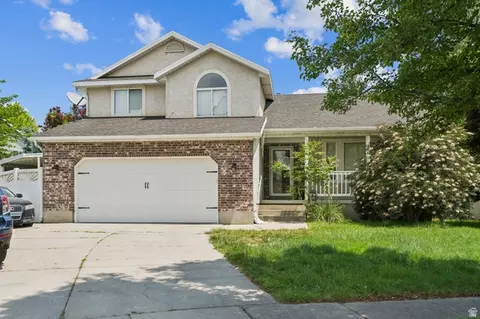 910 W Brandermill Cv S, Murray, UT 84123