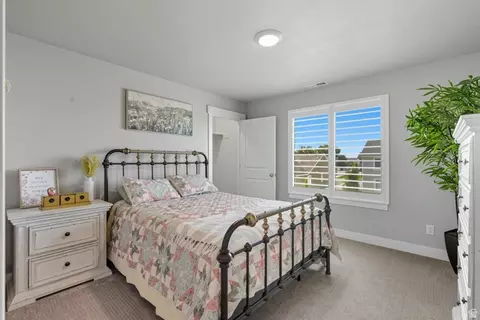 Bedroom - 572 S Chamberlain St, Mapleton, UT 84664 photo 3 of 4