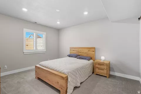 Bedroom - 572 S Chamberlain St, Mapleton, UT 84664 photo 5 of 5