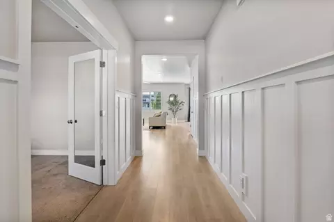Entry Way - 572 S Chamberlain St, Mapleton, UT 84664 photo 1 of 3