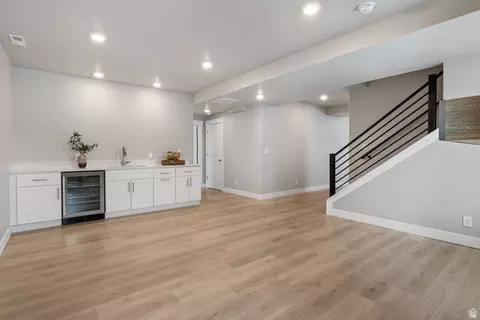 Living - 572 S Chamberlain St, Mapleton, UT 84664 photo 3 of 5