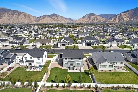 View/Area - 572 S Chamberlain St, Mapleton, UT 84664 photo 3 of 3