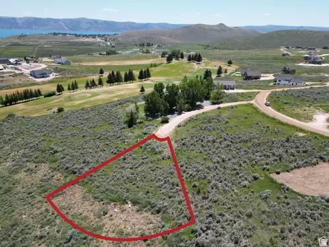 2817 S Metalist Cir #28, Garden City, UT 84028