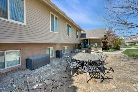 Exterior - 698 E 200 S, Bountiful, UT 84010 photo 9 of 10