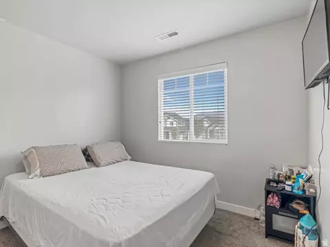 Bedroom - 12214 S Pixie Dr, Draper, UT 84020 photo 4 of 4