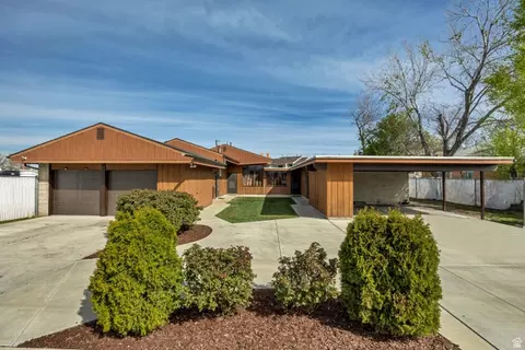 2318 W 3650 S, West Valley City, UT 84119