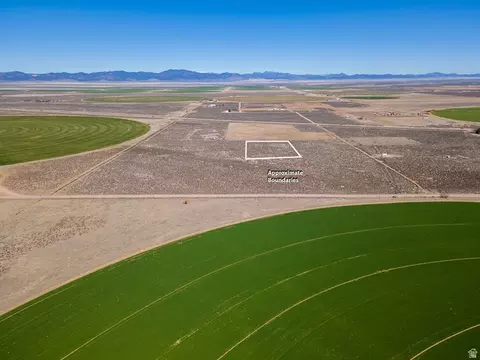 948 W 2600 N #76, Beryl Junction, UT 84714