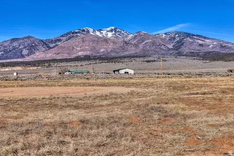112 E Maddison Ave, La Sal, UT 84530