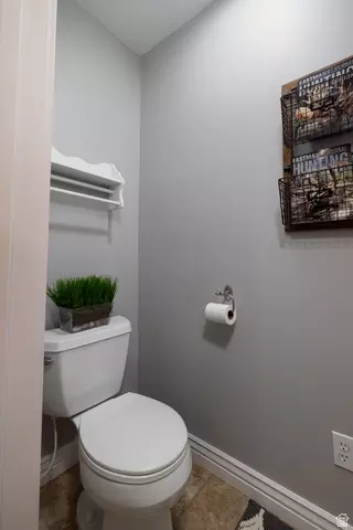 Bath - 4491 N 3000 W, Roosevelt, UT 84066 photo 1 of 4