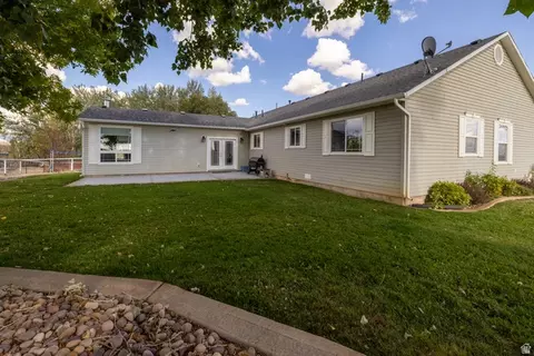 Exterior - 4491 N 3000 W, Roosevelt, UT 84066 photo 5 of 18