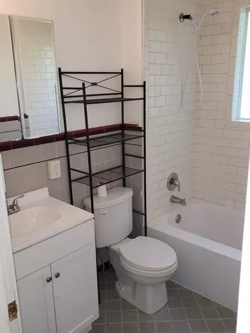 Bath - 110 E 2250 S, Bountiful, UT 84010 photo 3 of 4