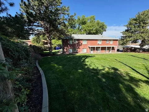 Exterior - 110 E 2250 S, Bountiful, UT 84010 photo 5 of 6