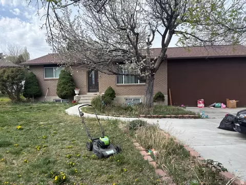 5650 S Jordan Canal Rd W, Taylorsville, UT 84129