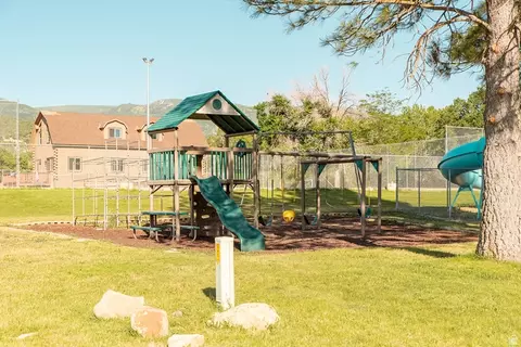 22310 N Cedar Dr #C-14, Fairview, UT 84629 photo 33