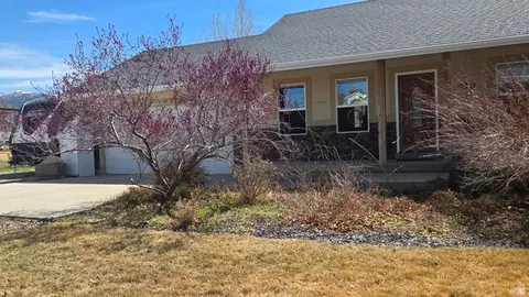 430 E 100 N, Mount Pleasant, UT 84647