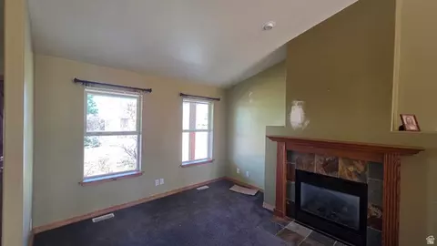 Living - 430 E 100 N, Mount Pleasant, UT 84647 photo 2 of 3